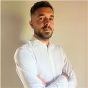 Offro lezioni private a chi vuole cimentarsi nell'apprendimento dello sviluppo web.
- Html
- CSS
- Javascript
- React
- AI